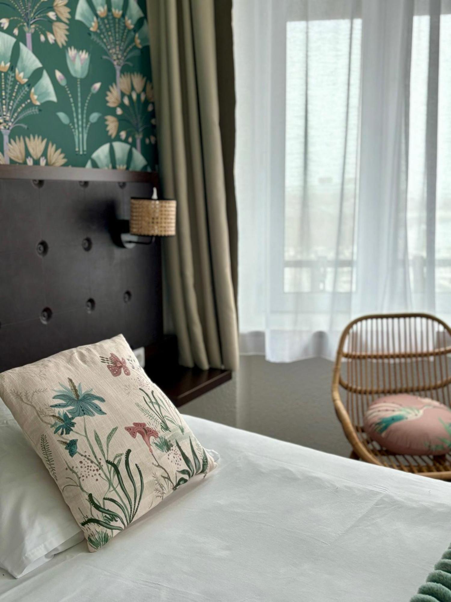 Ambassadeur Hotel - Cherbourg Port De Plaisance Kültér fotó